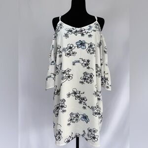 Jealous Tomato Floral Cold-Shoulder Boho Mini Dress - Lace Bell Sleeves